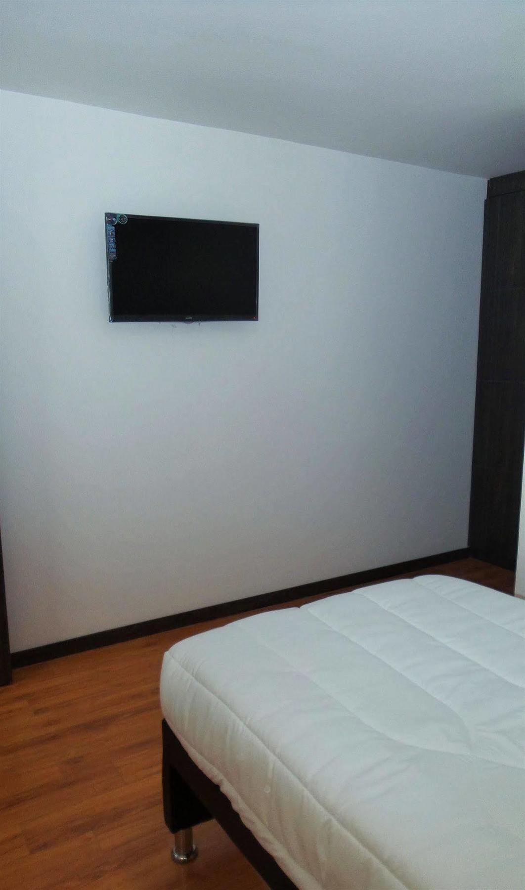 Stay Blue Hotel Bogotá Extérieur photo